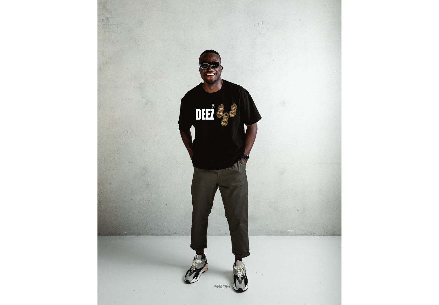 Deez Nuts Tee/Hoodie-Retro